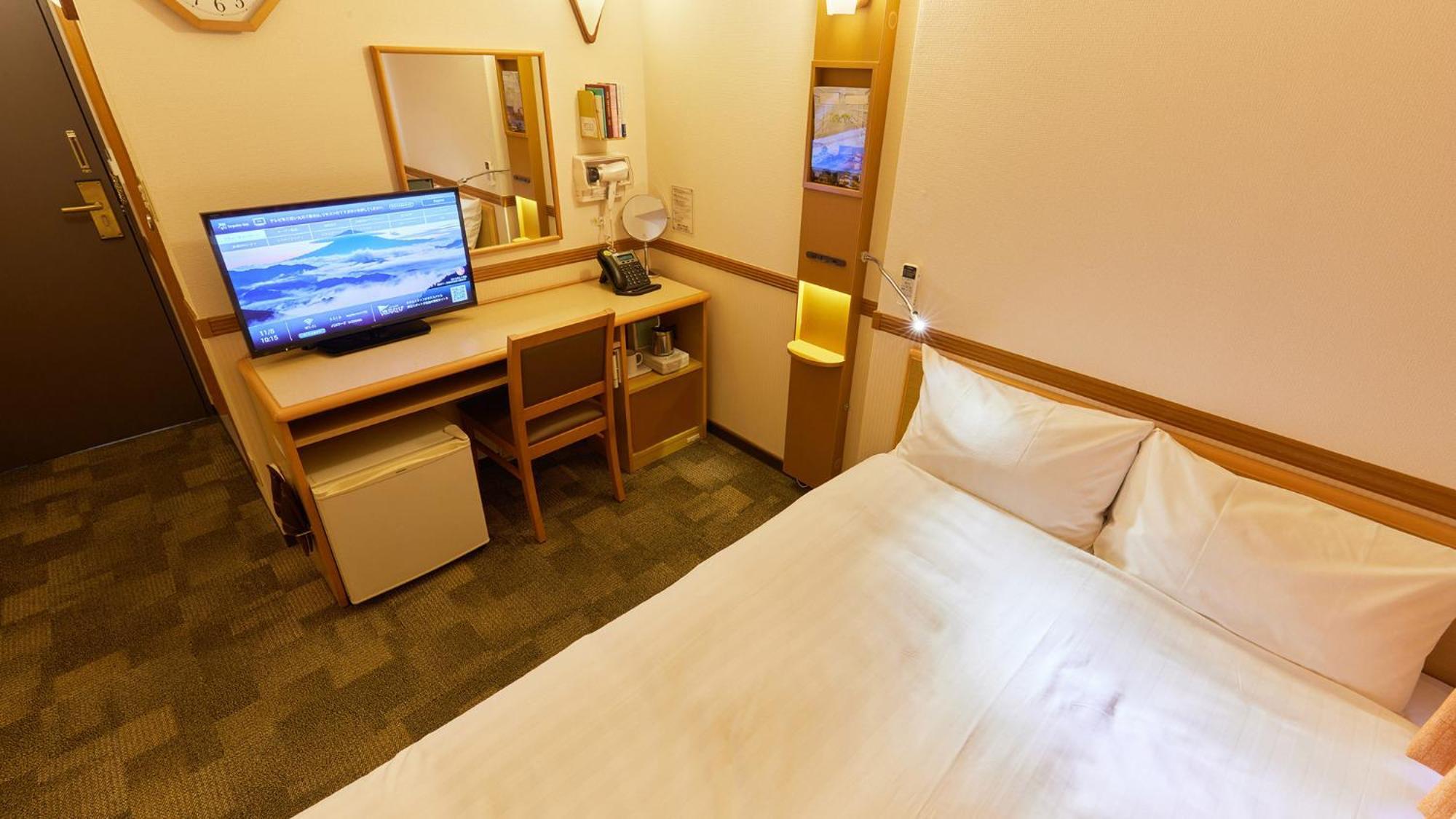 Toyoko Inn Tokyo Fussa Ekimae Higashi Guchi Hamura Habitación foto